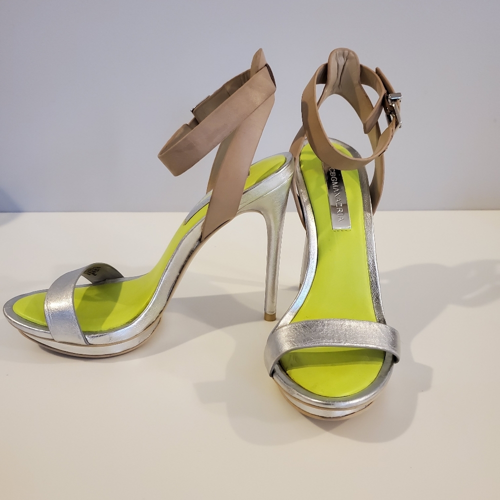 BCBGMaxAzria Silver/Tan heels